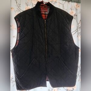 Cabela's Black Quilted Men's Vest